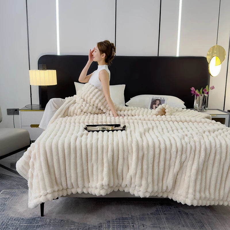Soft Fluffy Wide Striped Blankets for Beds Air Conditioner Plush Throw Blanket Winter Bed Linen Sofa Cover Bedspread Blankets