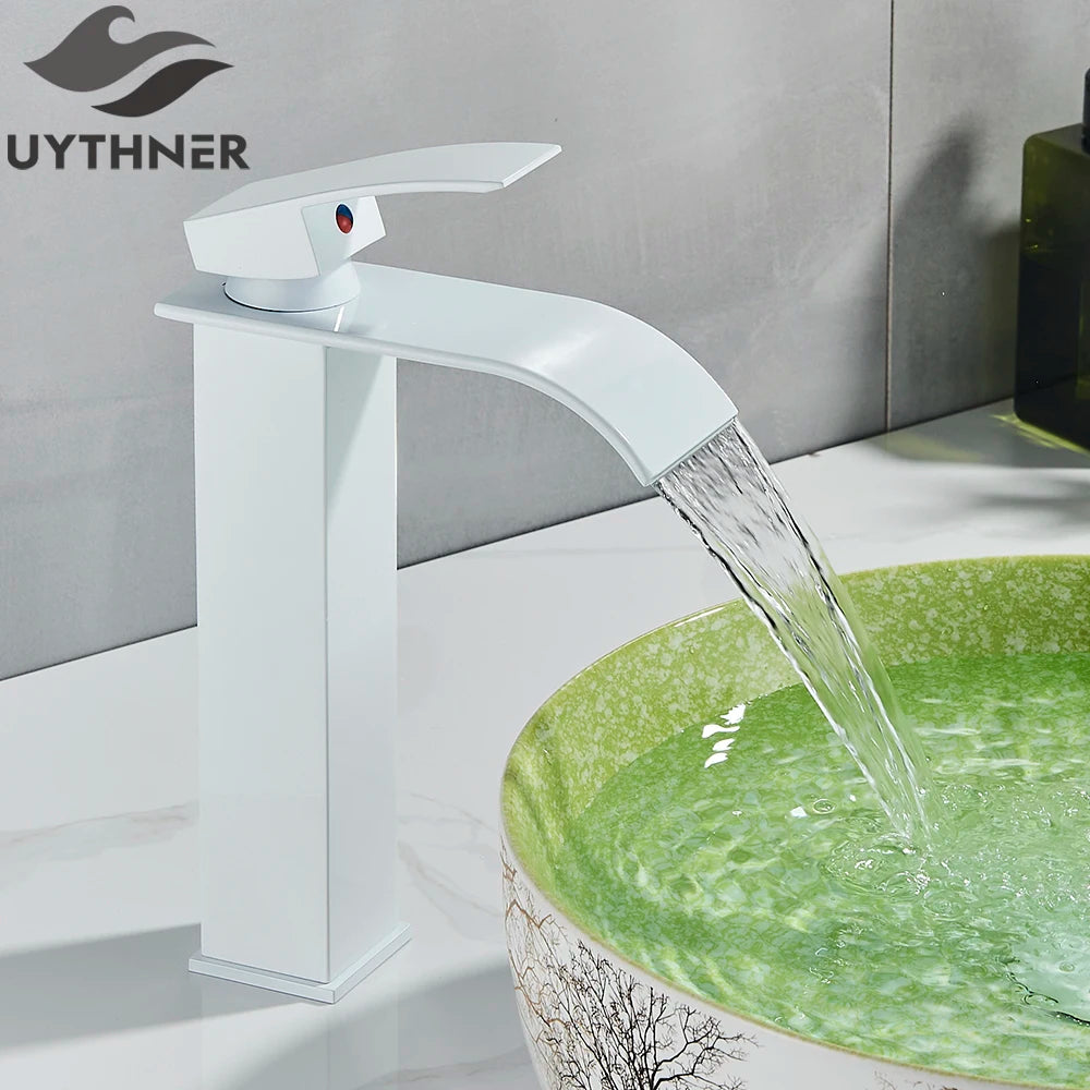 Brushed Golden Basin Faucet Single Level Mixer Tap Hot and Cold Water Mixer Bathroom Sink Faucet Deck Mounted Basin Taps